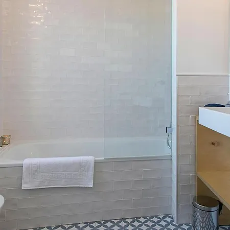 Apartment Relaxing And Authentic Terrace Duplex Near Alfama