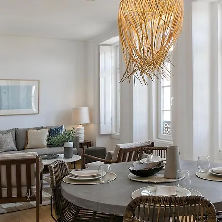 Relaxing And Authentic Terrace Duplex Near Alfama Διαμέρισμα Lisboa