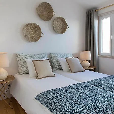 Relaxing And Authentic Terrace Duplex Near Alfama Διαμέρισμα